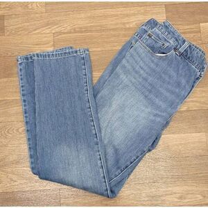 Chico's Platinum denim. Straight leg. mid-rise.Size 1 petite(size 8)
